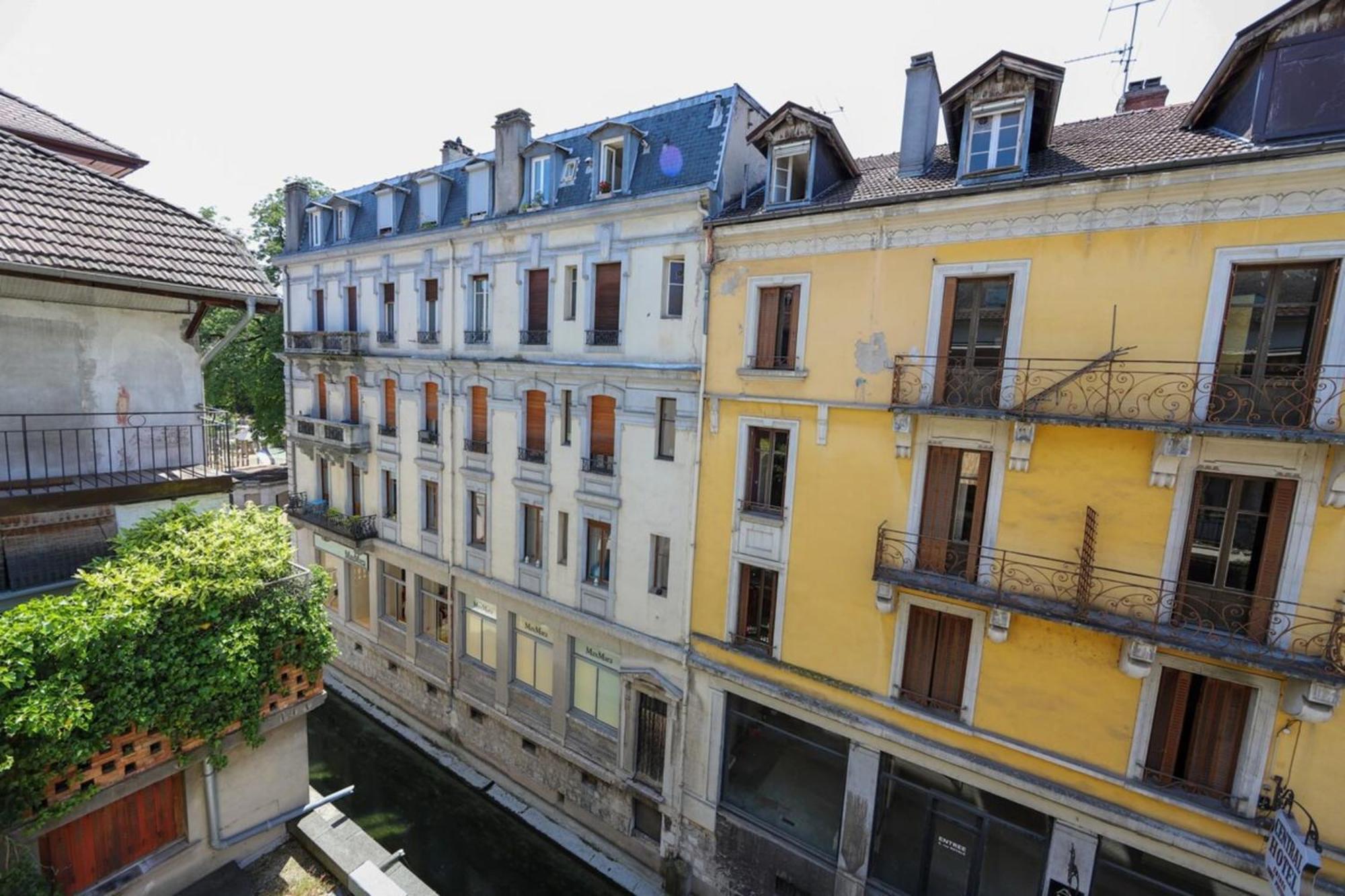 Cozy Along The River - Downtown & Terrace - 4 Annecy Exteriör bild